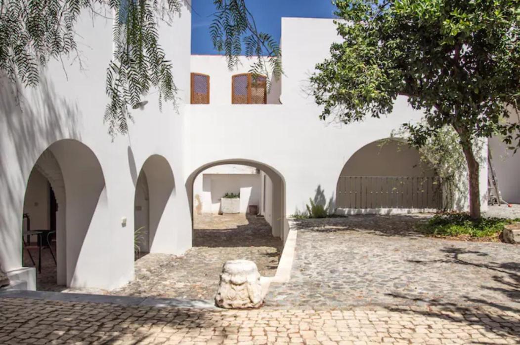 Bed and Breakfast Casa do Sembrano Beja Esterno foto